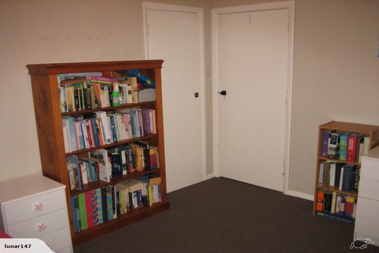 Photo of property in 44 Guthrie Street, Waterloo, Lower Hutt, 5011