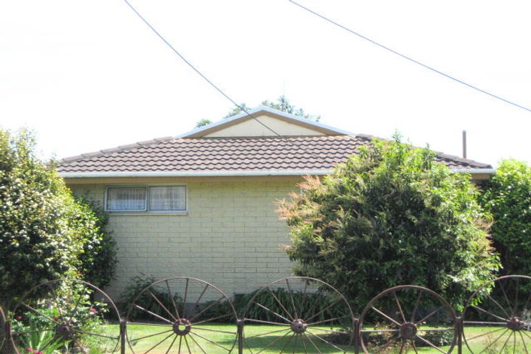 Photo of property in 10 Mahoe Street, Templeton, Christchurch, 8042
