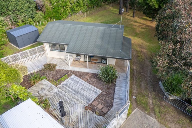Photo of property in 283 Peka Peka Road, Peka Peka, Waikanae, 5391