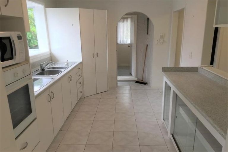 Photo of property in 2/41 Alfriston Road, Manurewa East, Auckland, 2102