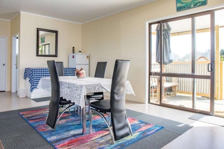 Photo of property in 617 Owhiwa Road, Parua Bay, Onerahi, 0192