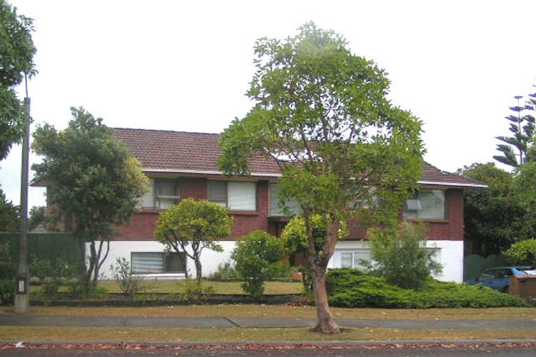 Photo of property in 34 Kennedy Avenue, Forrest Hill, Auckland, 0620