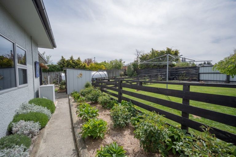Photo of property in 56 Stuart Road, Ranfurly, 9332
