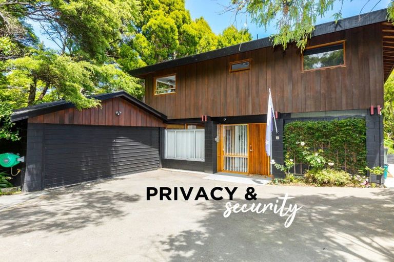 Photo of property in 24 Freemans Way, Pinehaven, Upper Hutt, 5019