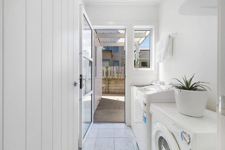 Photo of property in 5 Stewart Street, Frankton, Queenstown, 9300