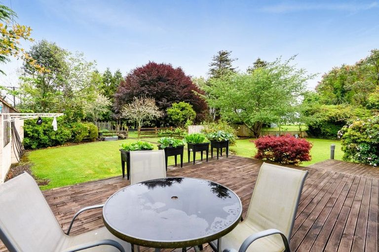 Photo of property in 116 Paraite Road, Paraite, New Plymouth, 4373