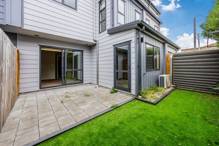Photo of property in 36e Takanini Road, Takanini, 2112