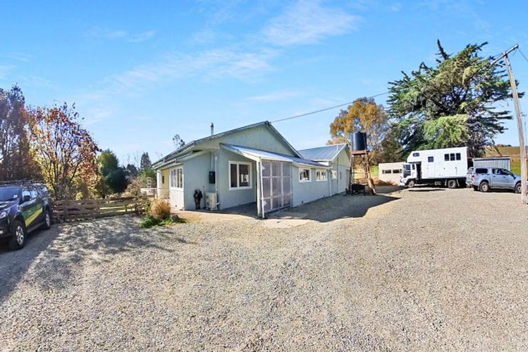 Photo of property in 10 Tarbetness Street, Herbert, Oamaru, 9495
