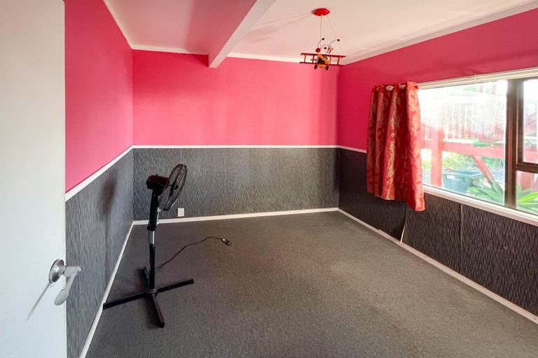 Photo of property in 164 Russell Road, Manurewa, Auckland, 2102