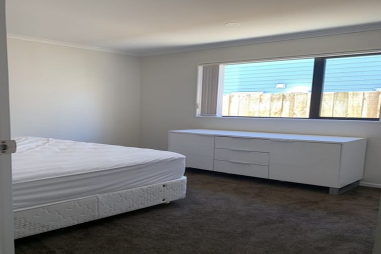 Photo of property in 12 Atalanta Way, Beachlands, Auckland, 2018