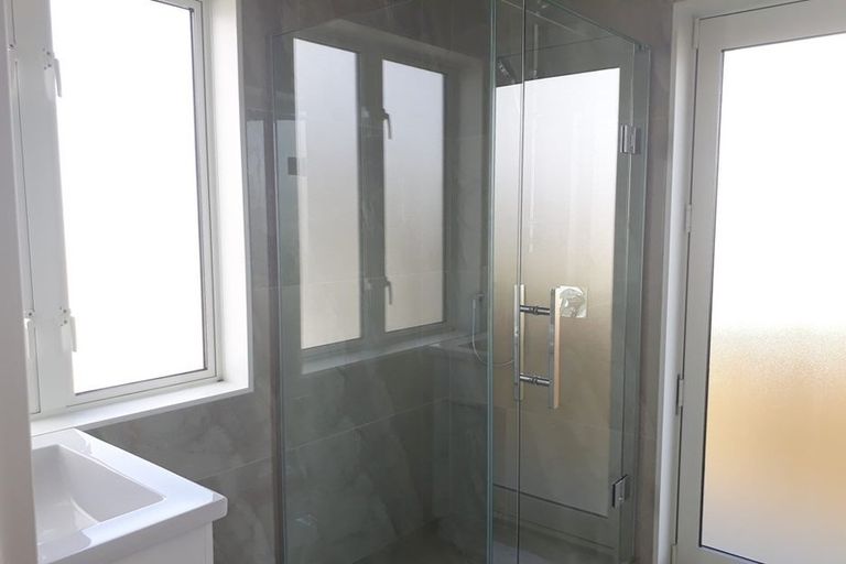 Photo of property in 28 Saddleback Crescent, Papakura, 2110