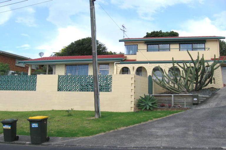 Photo of property in 16 Mizpah Road, Torbay, Auckland, 0630