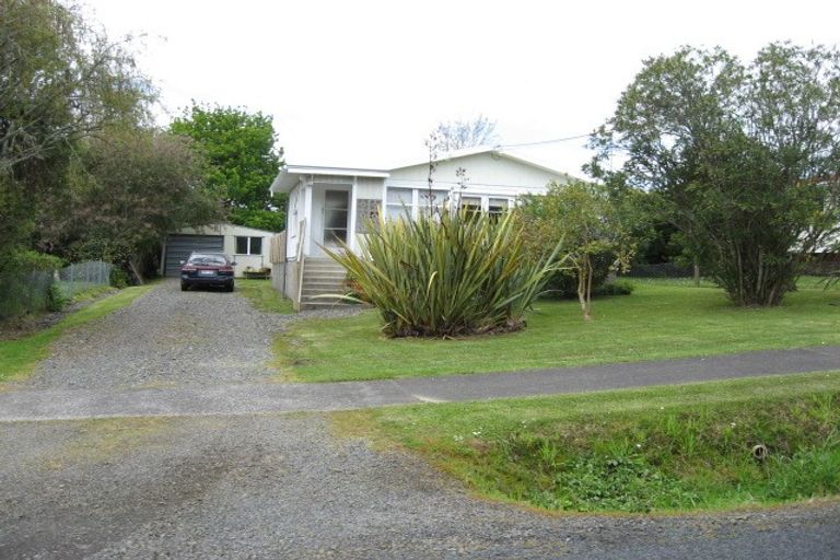 Photo of property in 6 Karaka Road, Whenuapai, Auckland, 0618