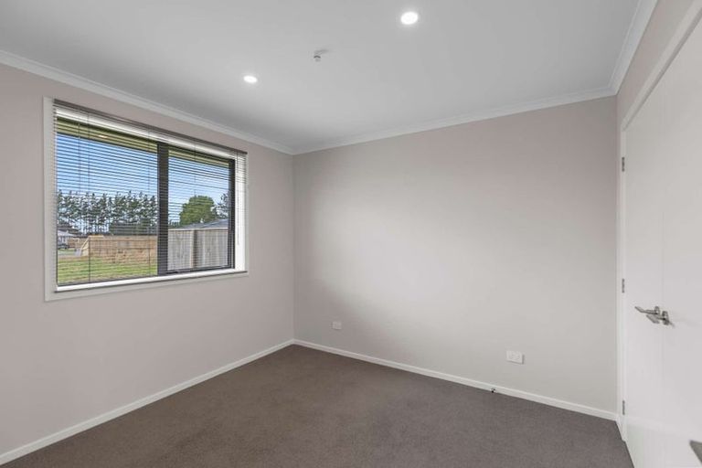 Photo of property in 35 Oldfield Lane, Marton, 4710