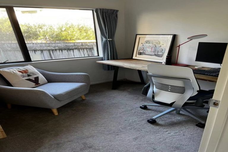 Photo of property in 46 Arthur Road, Hillpark, Auckland, 2102