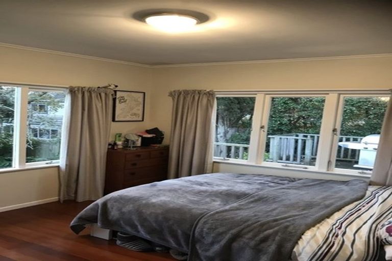 Photo of property in 1/134 Nile Road, Milford, Auckland, 0620