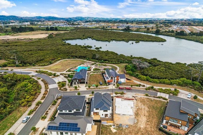 Photo of property in 29 Catalina Avenue, Rosehill, Papakura, 2113