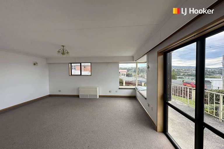 Photo of property in 32 Bangor Terrace, Kew, Dunedin, 9012