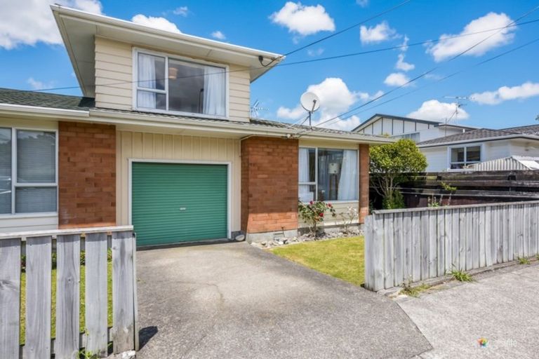 Photo of property in 962b High Street, Avalon, Lower Hutt, 5011