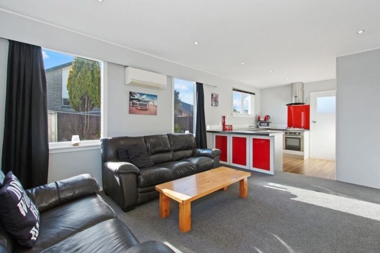 Photo of property in 2/182 Bowhill Road, New Brighton, Christchurch, 8083