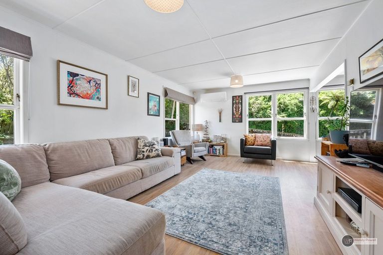 Photo of property in 17 Park Road, Belmont, Lower Hutt, 5010