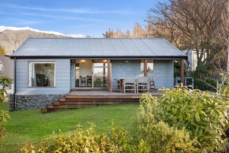 Photo of property in 10 Bills Way, Wanaka, 9305