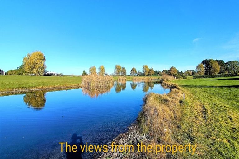 Photo of property in 3 Mara-kai Place, Pegasus, 7612