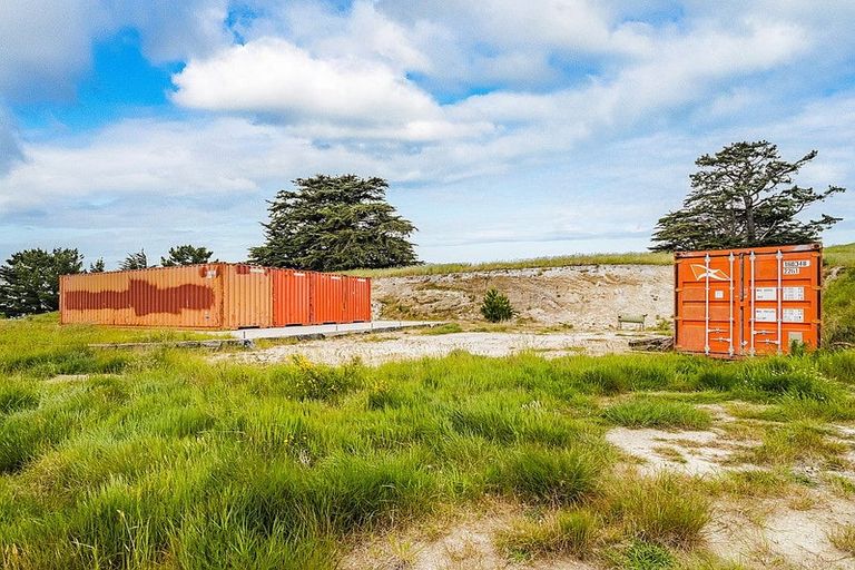 Photo of property in 550 Mount Watkin Road, Flag Swamp, Waikouaiti, 9472