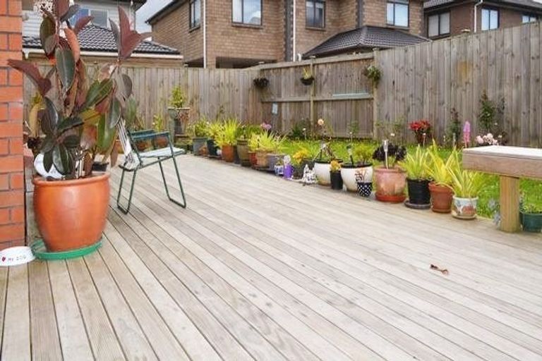 Photo of property in 4 Aster Place, Flat Bush, Auckland, 2019