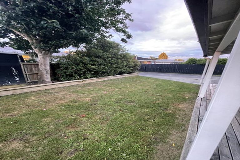 Photo of property in 1/127 Clevedon Road, Papakura, 2110