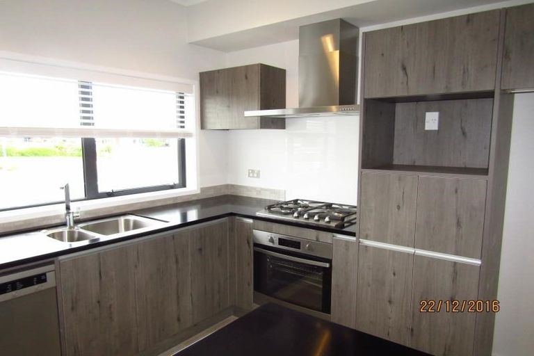 Photo of property in 176 Hobsonville Point Road, Hobsonville, Auckland, 0616