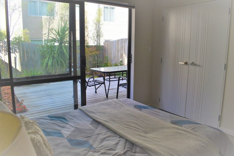 Photo of property in 16/5 Perekia Street, Albany, Auckland, 0632