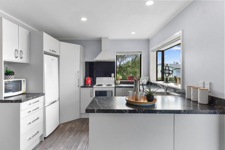 Photo of property in 12 David Street, Nawton, Hamilton, 3200