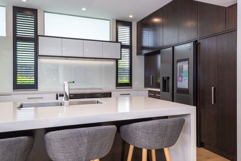 Photo of property in 22a Queens Avenue, Merivale, Christchurch, 8014