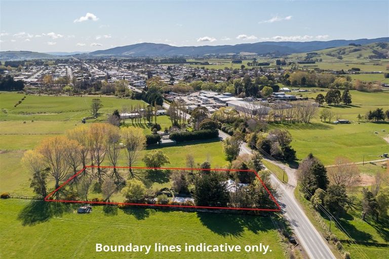 Photo of property in 2155 Milton Highway, Milton, 9292