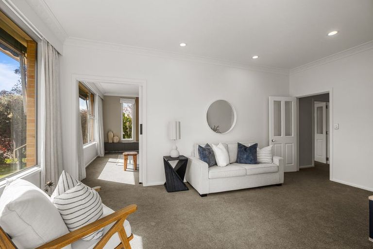 Photo of property in 10 Highfield Place, Avonhead, Christchurch, 8042