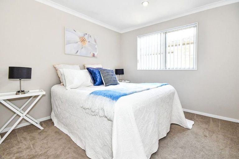 Photo of property in 11 Rohi Place, Flat Bush, Auckland, 2019