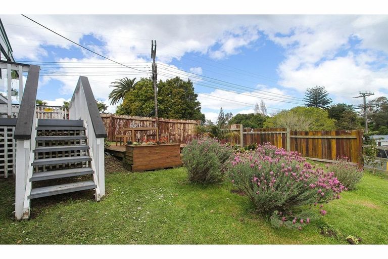Photo of property in 2a Ranch Avenue, Beach Haven, Auckland, 0626