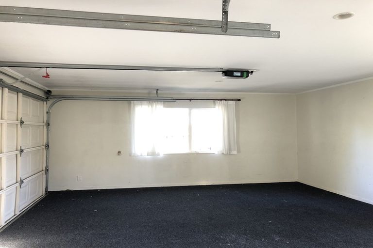 Photo of property in 3 San Luis Place, Golflands, Auckland, 2013