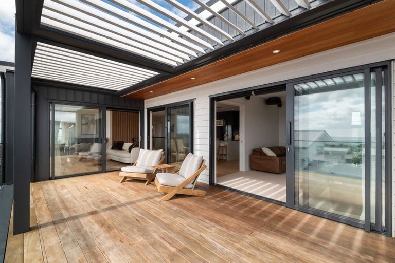 Photo of property in 61a Castor Bay Road, Castor Bay, Auckland, 0620