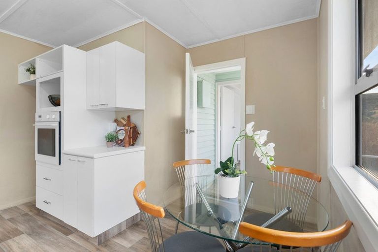 Photo of property in 44 Turnbull Street, Brockville, Dunedin, 9011