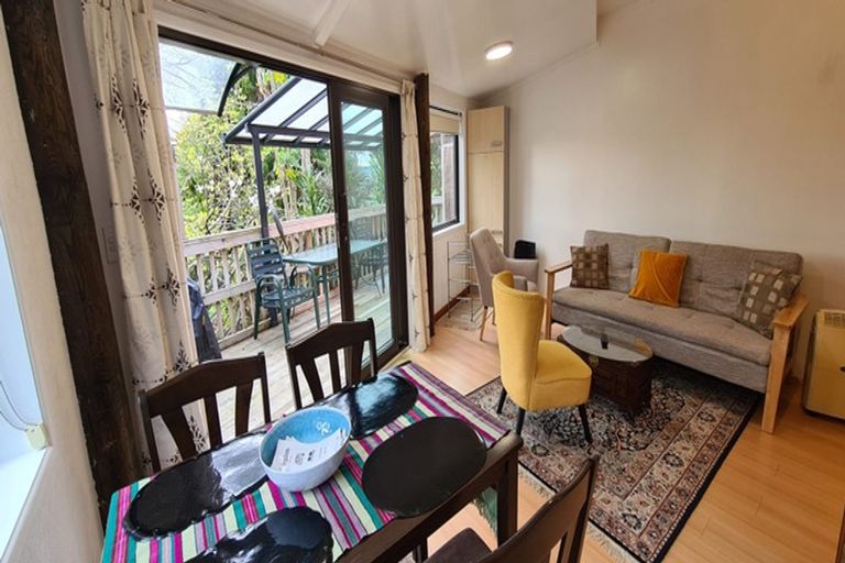 Photo of property in 274 Cambridge Road, Bethlehem, Tauranga, 3110