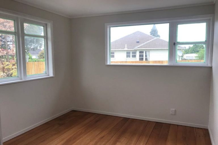 Photo of property in 12 Pinfold Avenue, Hamilton East, Hamilton, 3216