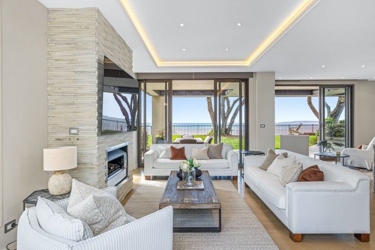 Photo of property in 359 Hibiscus Coast Highway, Orewa, 0931