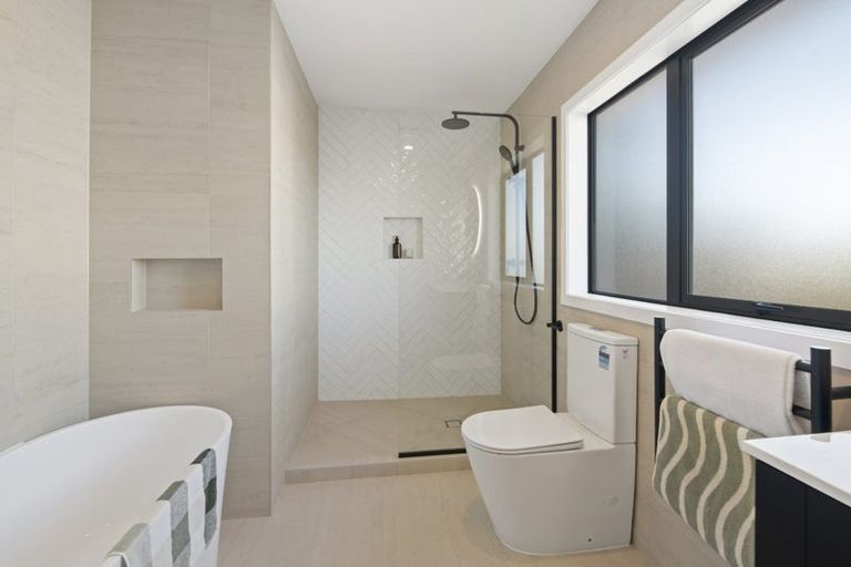 Photo of property in 1/14 Tristram Avenue, Forrest Hill, Auckland, 0620