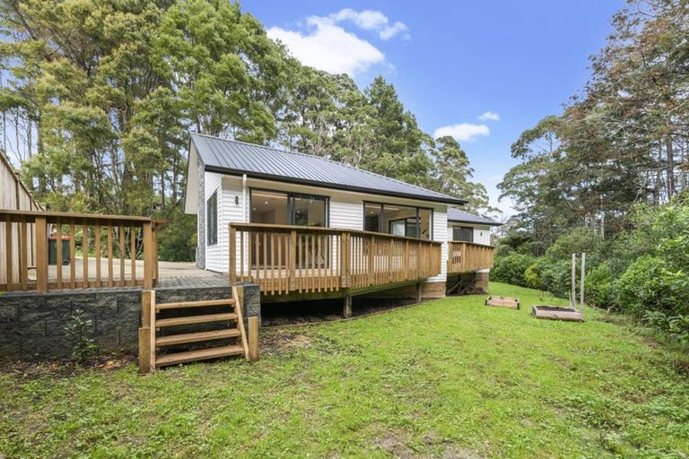 Photo of property in 12 Tagish Way, Orewa, 0931