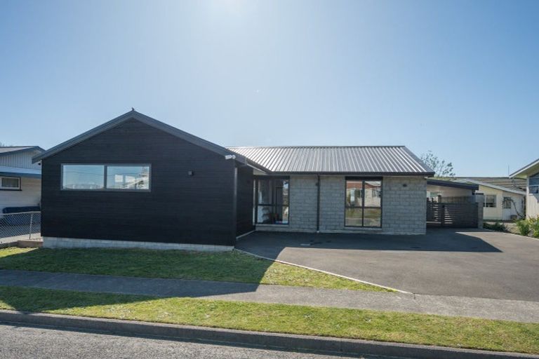 Photo of property in 3 Galway Street, Stoke, Nelson, 7011