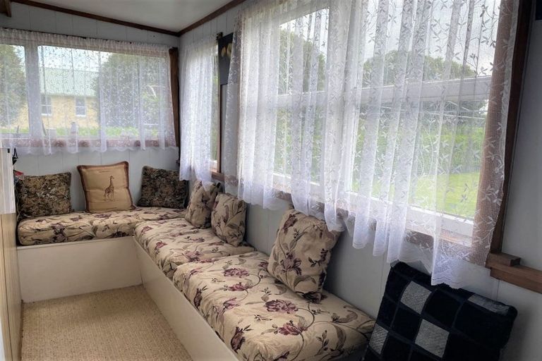 Photo of property in 49 Ngatai Street, Manaia, 4612