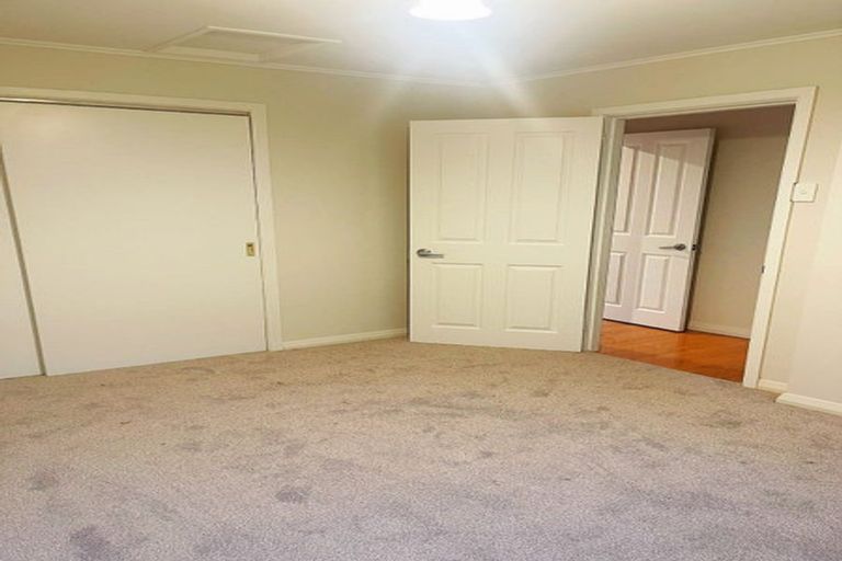 Photo of property in 2/24 Stanley Avenue, Milford, Auckland, 0620