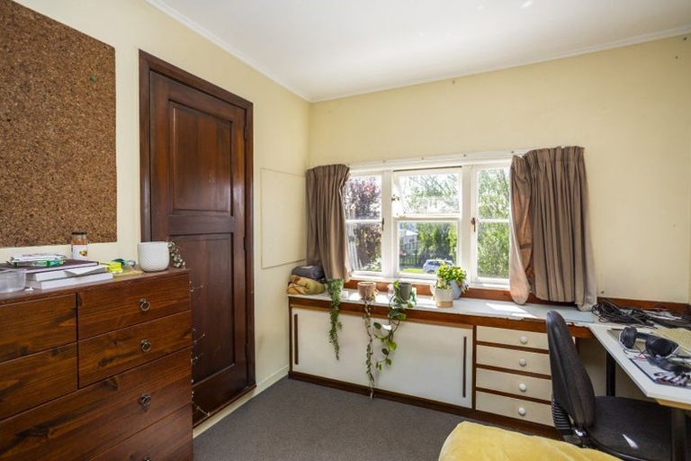 Photo of property in 27 Tika Street, Riccarton, Christchurch, 8041